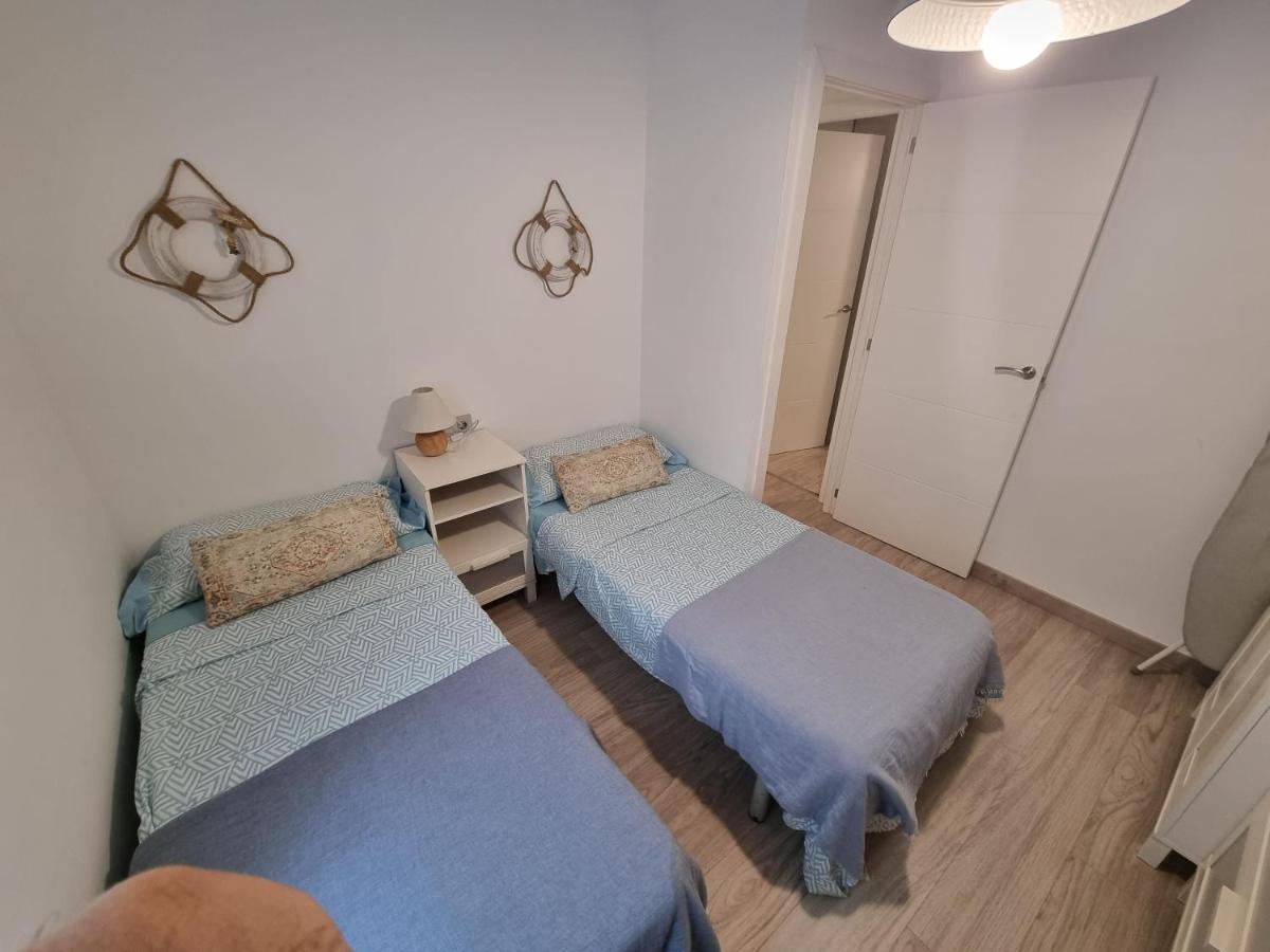 Apartamento Primera Linea Mar Cambrils Cerca Puerto Bagian luar foto